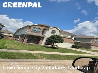 Lawn Cuttingin Conroe,77304,Lawn Cut by Valladares Landscap, work completed in Nov , 2025
