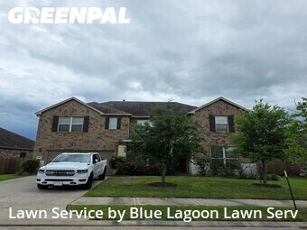 Lawn Mowing Service nearby Katy, TX, 
