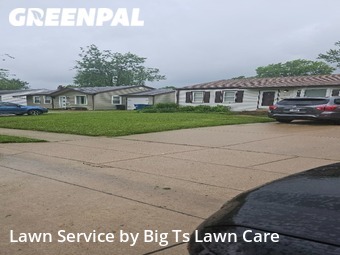 Lawn Mowing nearby Florissant, MO, 