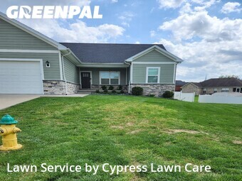 Grass Cutting nearby Charlestown, IN, 