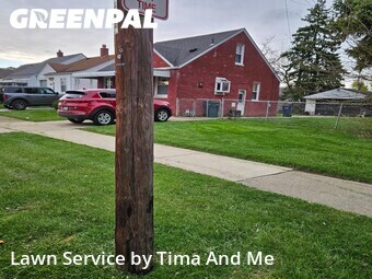 Yard Mowing nearby Lincoln Park, MI, 