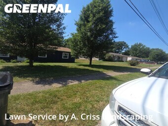 Lawn Care Service nearby Stow, OH, 