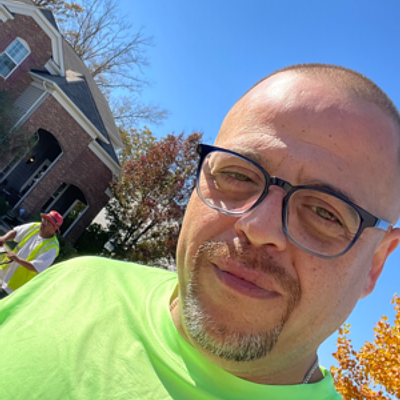 J Rs Affordable Land - Hedge trimming service in Cleveland, OH