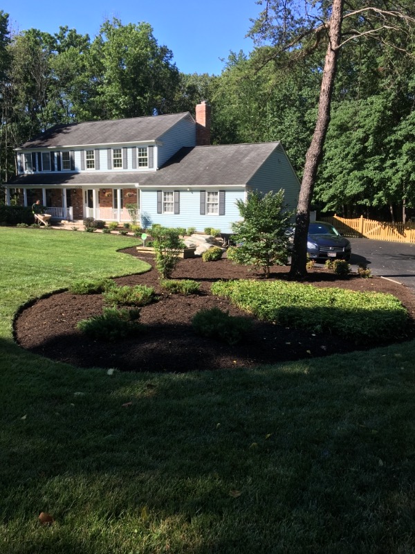 Order Lawn Care in Germantown, MD, 20876