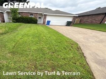 Grass Cutting nearby Fayetteville, AR, 