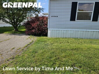 Lawn Mowing nearby Canton, MI, 