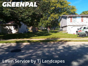 Lawn Cutting nearby Green Bay, WI, 