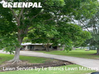 Grass Cutting nearby Saint Martinville, LA, 