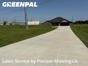 Grass Cut nearby Centerton, AR, 