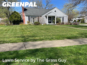 Grass Cutting nearby Cuyahoga Falls, OH, 