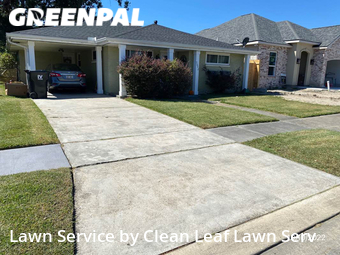 Lawn Service nearby Violet, LA, 