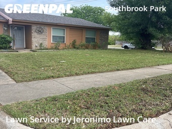 Grass Cutting nearby Fort Worth, TX, 