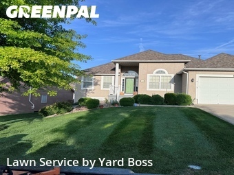 Grass Cutting nearby Independence, MO, 