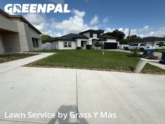 Lawn mowed in Brownsville, 78526