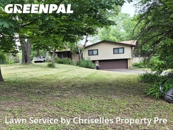 Lawn mowed in Eagan, 55121