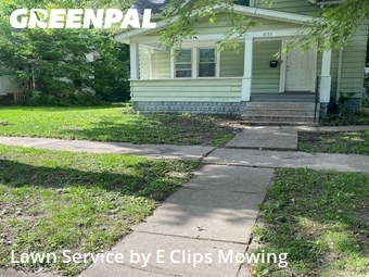 Lawn Mowing Service nearby Rockford, IL, 