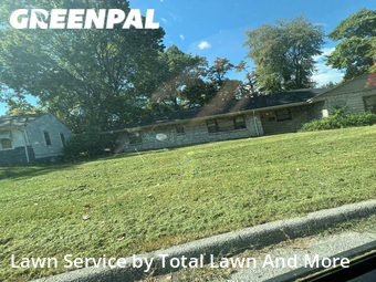 Lawn Service nearby Ferguson, IL, 