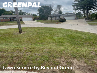 Lawn Mowing nearby Taylor, MI, 