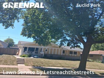 Lawn Care Service nearby Milwaukee, WI, 