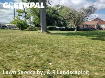 Lawn Mowing Service nearby Roseville, MI, 