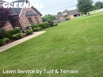 Yard Cutting nearby Springdale, AR, 