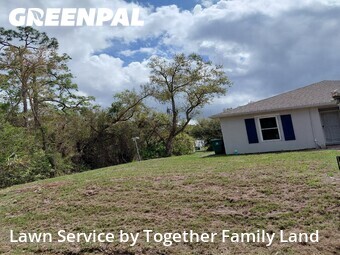 Lawn Service nearby Port Charlotte, FL, 