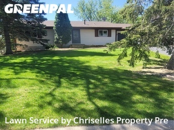 Lawn Mowing nearby Maple Grove, MN, 