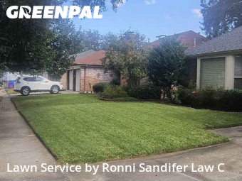 Yard Upkeep in Kenner, 70065, Mowing Services by Ronni Sandifer Law C, work completed in Dec , 2025