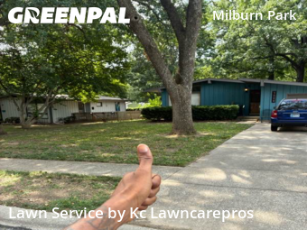 Lawn Maintenance nearby Overland Park, KS, 
