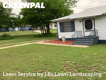 Yard Cutting nearby River Oaks, TX, 