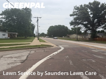 Yard Mowing nearby Florissant, MO, 