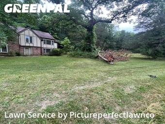 Lawn Cutting nearby Dittmer, MO, 