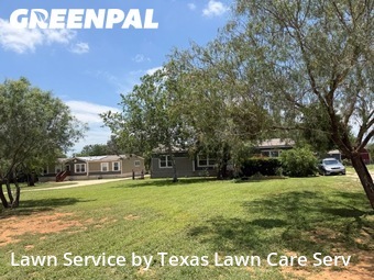 Lawn Care Service nearby Atascosa, TX, 