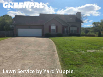 Grass Cutin Clarksville,37040,Yard Mowing by Yard Yuppie, work completed in Oct , 2025