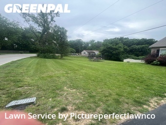 Yard Mowing nearby Antonia, MO, 