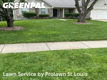 Lawn Care nearby Maryland Heights, MO, 