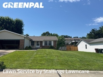 Lawn Mowing Service nearby St. Peters, MO, 