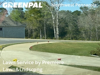 Lawn Mowing nearby Cantonment, FL, 