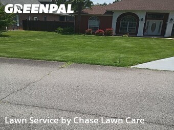 Lawn mowed in Navarre, 32566