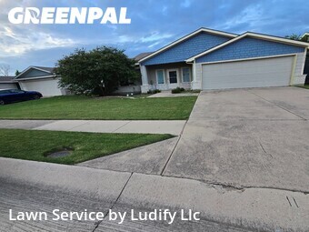 Yard Cutting nearby Mc Kinney, TX, 