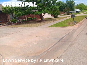 Yard Mowing nearby Moore, OK, 