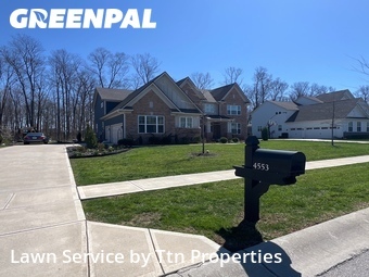 Lawn mowed in Zionsville, 46077