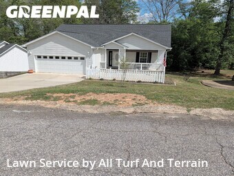 Grass Cutting nearby Taylors, SC, 