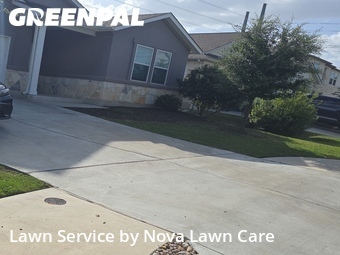 Lawn Maintenance nearby Hutto, TX, 