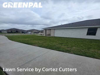 Lawn Carein Corpus Christi,78415,Lawn Maintenance by Cortez Cutters , work completed in Jun , 2026