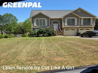 Lawn mowed in Douglasville, 30134
