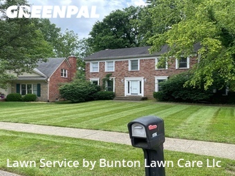 Grass Cut nearby Louisville, KY, 