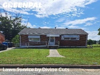 Lawn Mow nearby Roanoke, VA, 