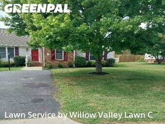 Lawn Cutting nearby Hollins, VA, 