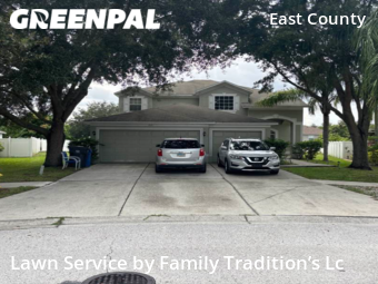 Yard Cutting nearby Valrico, FL, 